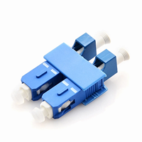 Adaptateur fibre optique LC/UPC Femelle SC/UPC Mâle Duplex OS2 Monomode en plastique avec manchon en zircone et raccordement à bride 5G RoHS/ISO/CE