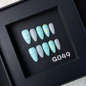 Azul 3D flor hecha a mano prensa en las <span class=keywords><strong>uñas</strong></span> 10 piezas lujo reutilizable Nail Art belleza decoración <span class=keywords><strong>precio</strong></span> al por mayor <span class=keywords><strong>uñas</strong></span> <span class=keywords><strong>postizas</strong></span> - Product Image 5