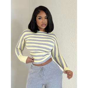 Pull rayé à manches longues multicolore taille S pour femme, coupe courte - Product Image 1