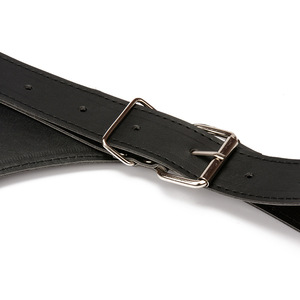 กางเกงหนังรัดรูปทรงทีแบ็คสำหรับผู้ชาย สไตล์เซ็กซ์ BDSM - Product Image 3