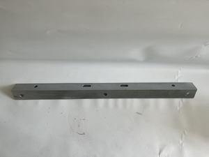 Accesorios de Energía para Postes: Brazo Angular Galvanizado en Caliente (HDG) al por Mayor - Fabricante Líder en China de Herrajes para Líneas Eléctricas - Product Image 3
