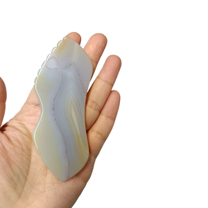 Herramienta Facial Gua Sha de Ágata Gris Natural, Masajeador de Piedra con Borde Irregular Personalizado - Product Image 3