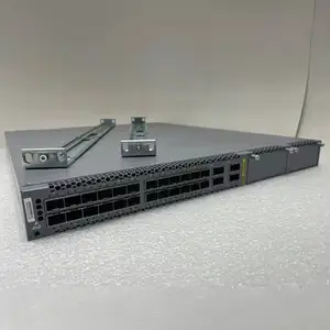 Commutateur de réseau Juniper d'origine 100% F/S Commutateur Ethernet PoE 40 ports EX4600-40F-DC-AFO