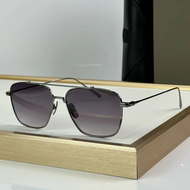 2025 New Style High Quality Luxury Designer Sunglasses Luxury High Quality Classic Square Frame Sunglasses with Case Wholesale