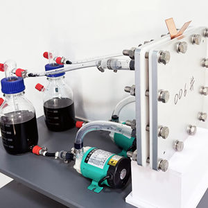 Labor zellen <span class=keywords><strong>test</strong></span> leistung 20W Vanadium <span class=keywords><strong>Redox</strong></span> Flow Batterie Labor instrumente 180mW/cm2 Wirkungsgrad 80% Effektive Fläche 100 cm2 - Product Image 1