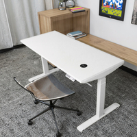 Bureau d'ordinateur moderne, table électrique réglable en hauteur, bureau ergonomique intelligent pour travailler assis ou debout