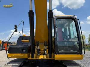 Cat 329d Graafmachine Met Comfortabele Bestuurderscabine - Product Image 3