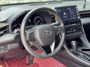 Toyota Asian Dragon Aspire SUV 2021, édition sélectionnée, 0L CVT, intérieur clair, sièges en cuir et tissu, caméra arrière, traction avant, taille des pneus - Product Image 6