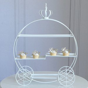 Exhibidor de Postres Estilo Europeo con Forma de Corona, Decoración para Bodas, Té de la Tarde, Centro de Mesa Dorado de Dos Niveles para Pasteles - Product Image 4