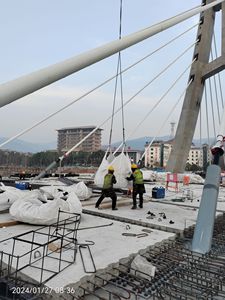 สายเคเบิลเหล็กไบโบสำหรับสะพานแขวน คุณภาพป้องกันการกัดกร่อน - Product Image 3