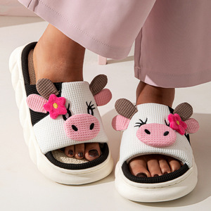 DERAN Pantuflas Navideñas de Felpa con Lindo Estampado de Animal <span class=keywords><strong>Kawaii</strong></span> para Estar en Casa para Mujer al por Mayor - Product Image 5