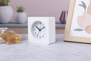 Sveglia quadrata bianca con struttura in legno <span class=keywords><strong>portatile</strong></span> con luce notturna - Product Image 3