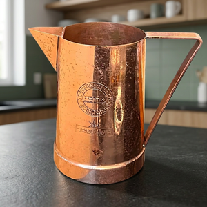 Pichet en cuivre style vintage 1000-1500 ml – Carafe métallique durable pour boissons - Product Image 3