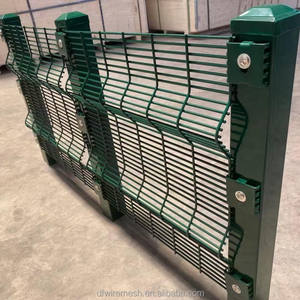 Panneaux <span class=keywords><strong>de</strong></span> clôture <span class=keywords><strong>de</strong></span> prison anti-escalade galvanisés à chaud 358, maille rigide soudée anti-coupure haute sécurité avec <span class=keywords><strong>pointes</strong></span> supérieures - Product Image 3