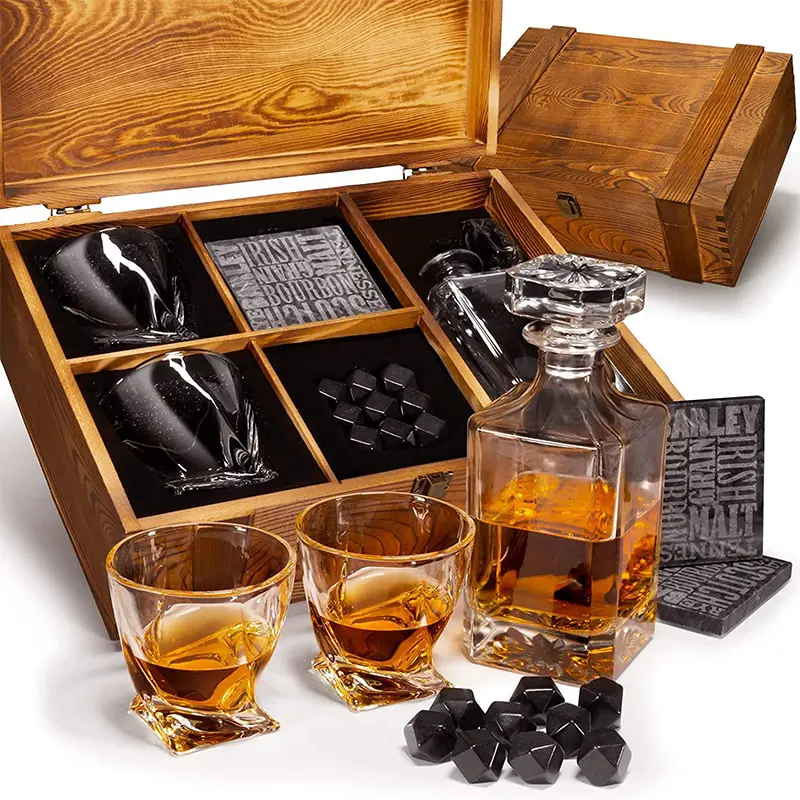 Diskon Besar Wiski Bourbon Batu Dingin Batu Twisted Whiskey Liquor Decanter dan Kacamata Set Dalam Kotak Kayu untuk Ulang Tahun Pernikahan