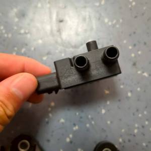 SINOTRUK HOWO WG1034121036差圧センサー - Product Image 3