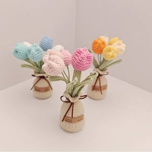 Laine crochetée à la main tissée Rose fleur Simulation bureau bonsaï transfrontalier fini ornements tulipe marguerite <span class=keywords><strong>Pot</strong></span> saint valentin - Product Image 1