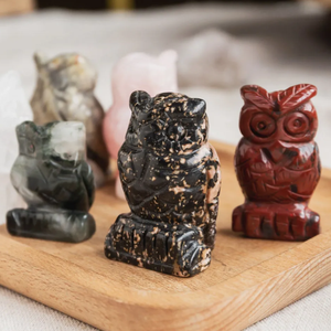 Natuurlijk gepolijste kristallen uilcarving van verschillende materialen, kleine maat, op maat gemaakt voor heling en huisdecoratie - Product Image 3
