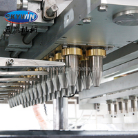 Machine automatique de remplissage de biscuits farcis bicolores pour la fabrication de pâtisseries machine à double remplissage pour l'incrustation de biscuits