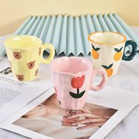 Tasse en céramique de porcelaine fine peinte à la main motif ours, design créatif artisanal, compatible lave-vaisselle et micro-ondes, cadeau idéal pour le café et le lait