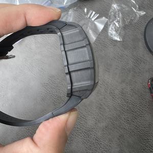 Montre automatique de sport de luxe pour homme, modèle 2026, la plus vendue, en fibre de carbone 11-03Ntpt, avec boîtier tonneau, mouvement mécanique et verre saphir ajouré - Product Image 4