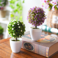 A-3190 Artificielle Petite Maison Plantes Topiaire Herbe Boule Table Plante En Pot