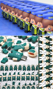 Produsen disesuaikan PVC <span class=keywords><strong>3D</strong></span> lem desain Dripping karet lembut boneka gantungan kunci mainan kartun kustom ODM Model untuk penggemar Anime - Product Image 6