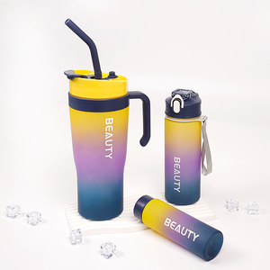 Nouvelle Collection 2024 : Ensemble de Bouteilles d'Eau Motivationnelles Givrées en Plastique Dégradé 3-en-1 pour Sport et Gym, Réutilisables et Écologiques (1200ml, 800ml, 300ml) - Product Image 6