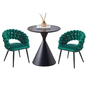 Silla de Comedor Moderna para Restaurante Comercial con Tapicería de Terciopelo, Respaldo Hueco Acolchado y Patas de Metal Resistentes - Product Image 2