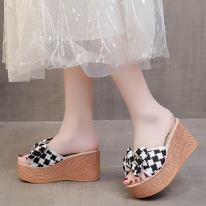 Mules compensées pour femmes, version coréenne, avec nœud papillon et fleur, talons hauts rehaussants, chaussures tendance 818 - Product Image 6