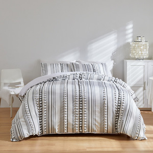 Ensemble de housse de <span class=keywords><strong>couette</strong></span> en jacquard capitonnée avec fermeture éclair - Product Image 4