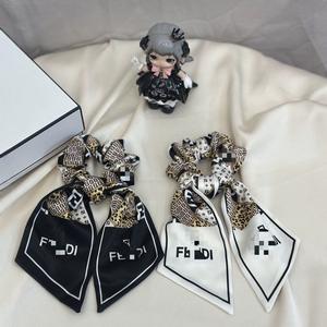 Diadema de Satén con Letras para Mujer, Marca de Diseñador, Moda Diaria, Banda Elástica para el Cabello, Accesorios de Estilo para Fiestas - Product Image 3