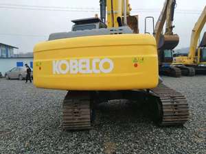 Excavatrice sur chenilles hydraulique d'occasion Kobelco SK200D de haute qualité, d'origine, de taille moyenne - Product Image 6
