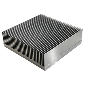 Dissipatore di Calore LED Quadrato <span class=keywords><strong>in</strong></span> <span class=keywords><strong>Alluminio</strong></span> Anodizzato Nero 150(L)*45(A)*150(P)mm, Profilo Estruso per Gestione Termica Efficiente - Product Image 1