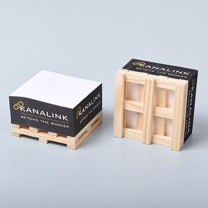 Bloc de Notas Adhesivas Personalizadas de Madera, Impresión Personalizada en 4 Caras, Cubo de Notas Pequeño con Logotipo - Product Image 1