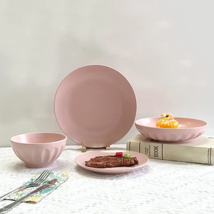 Ensemble de <span class=keywords><strong>vaisselle</strong></span> émaillée de couleur rose 12 pièces <span class=keywords><strong>vaisselle</strong></span> en céramique service de <span class=keywords><strong>vaisselle</strong></span> <span class=keywords><strong>vaisselle</strong></span> Offre Spéciale - Product Image 5
