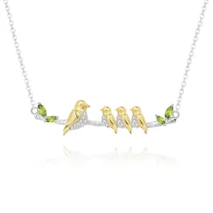 Kekal Terinspirasi Desain Hadiah Burung Kalung 925 Sterling Silver Natural Peridot 4 Burung Keluarga Hewan Lucu Kalung Untuk Wanita
