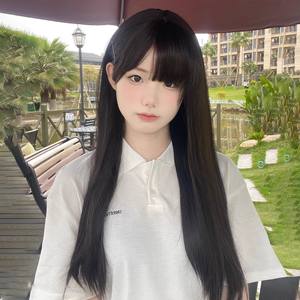 Peluca Larga Lisa Negra con Flequillo Lateral, Cobertura Completa, Línea de Cabello Natural, Fibra Resistente al Calor, Moda y Belleza - Product Image 2