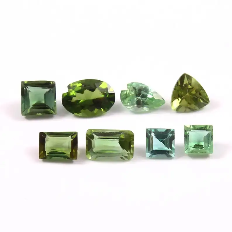 Граненый зеленый турмалин AAA высокое качество полудрагоценный натуральный драгоценный камень оптовая цена Лот триллион квадратный зеленый турмалин