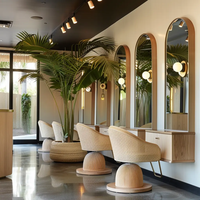 Nouveau comptoir de réception de salon de coiffure élégant de Turri belle vitrine de perruque cosmétique éclairée par LED pour le design d'intérieur de spa et de salon