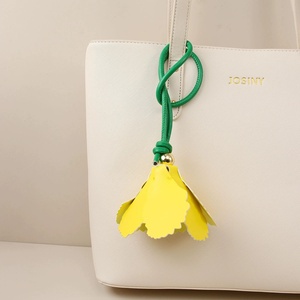 Diseño Creativo 2026, Decoración de Verano, Regalos de Recuerdo, Accesorios de Moda para Mujer, Bolso de Mano de Cuero PU Suave con Forma de Tulipán - Product Image 2