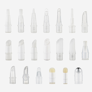 ปากกาลิปกลอสและลิปสติกแบบหมุน 2.2 มล. ผลิตจากพลาสติก PP สำหรับเครื่องสำอาง บรรจุภัณฑ์แบบ OEM สำหรับแบรนด์ส่วนตัว - Product Image 5