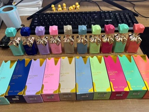 Set Regalo di Profumi di Marca Top 30ml 4 Pezzi Lussuoso Medio Oriente Dubai Uomo Donna EDP Lunga Durata Fragranza Ispirata ai Designer Vendita all'Ingrosso - Product Image 3