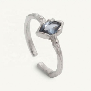 <span class=keywords><strong>Anello</strong></span> di Fidanzamento e Matrimonio Chris April in <span class=keywords><strong>Argento</strong></span> Sterling 925 con <span class=keywords><strong>Acquamarina</strong></span> e Zirconia - Product Image 2