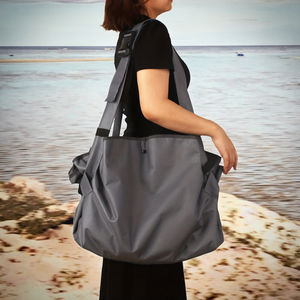 Bolsa Deportiva de Nailon para Exteriores, 30-40L, Bandolera, Plegable, con Tapete de Piso - Product Image 3