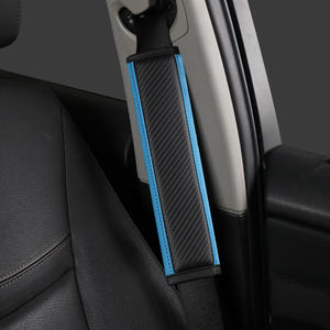 Housse de protection transfrontalière pour ceinture de sécurité de voiture <span class=keywords><strong>en</strong></span> fibre de carbone <span class=keywords><strong>en</strong></span> polyester <span class=keywords><strong>Safety</strong></span> <span class=keywords><strong>First</strong></span> - Product Image 4