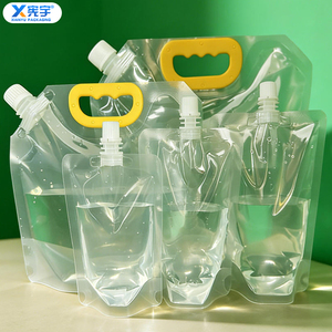 Sac à <span class=keywords><strong>eau</strong></span> pliable transparent portable avec logo personnalisé, pochette réutilisable pour liquides avec bec verseur et poignées pour <span class=keywords><strong>eau</strong></span>, jus, bière, céréales - Product Image 2
