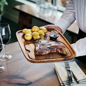 Planche à découper carrée en bois d'acacia de qualité alimentaire, durable et écologique, <span class=keywords><strong>pour</strong></span> servir les steaks, la pizza, le pain et les plats du soir – Idéale <span class=keywords><strong>pour</strong></span> les fêtes en cuisine - Product Image 5