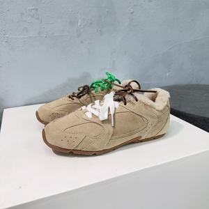 Zapatos Casuales de Estilo Simple Multifuncionales con Rayas Retro Clásicas de Lujo de Alta Calidad Originales 2026, Amortiguación y Antiolor - Product Image 1