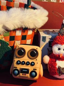 New TK-200 Không Dây Màu Vàng Đôi Mắt Lớn Dễ Thương ET Bluetooth Loa 3W Mini Xách Tay Loa Âm Thanh Với TF FM TWS Cho Âm Nhạc Giáng Sinh - Product Image 3